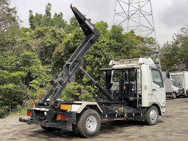 三菱ふそうファイターコンテナ専用車中型（4t）[写真02]