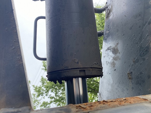 三菱ふそうファイターコンテナ専用車中型（4t）[写真33]