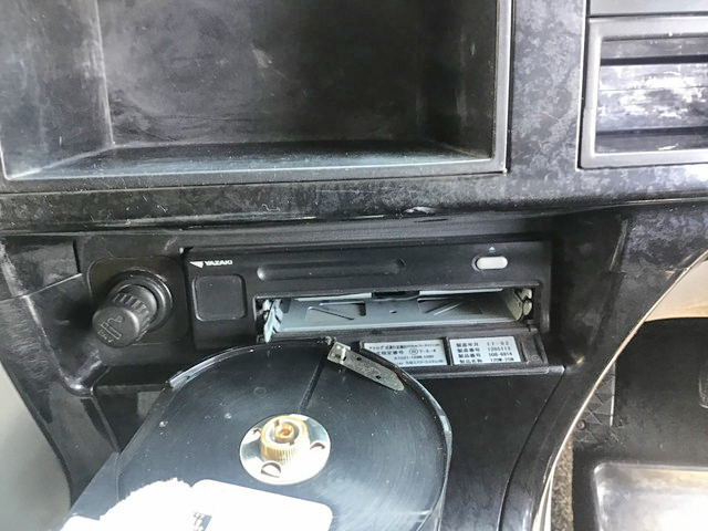 三菱ふそうスーパーグレートダンプ大型（10t）[写真35]