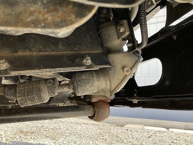 いすゞエルフダブルキャブ（Wキャブ）小型（2t・3t）[写真29]