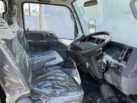 いすゞエルフダブルキャブ（Wキャブ）小型（2t・3t）[写真39]