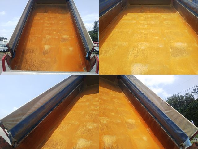 UDトラックスクオンダンプ大型（10t）[写真13]