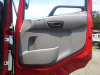 UDトラックスクオンダンプ大型（10t）[写真28]