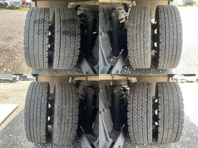 日野プロフィアアルミウイング大型（10t）[写真18]