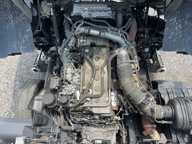 日野プロフィアアルミウイング大型（10t）[写真24]