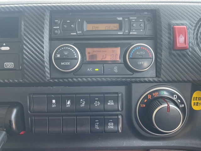 日野プロフィアアルミウイング大型（10t）[写真34]