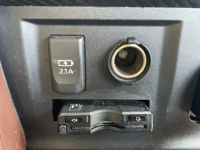 日野プロフィアアルミウイング大型（10t）[写真35]