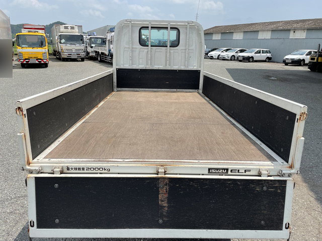 いすゞエルフ平ボディ小型（2t・3t）[写真14]