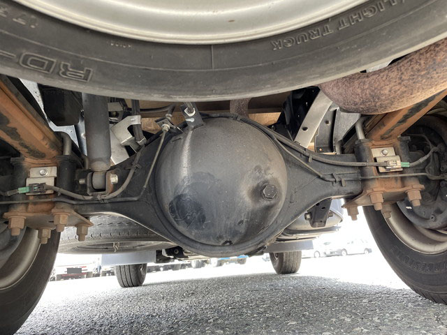 いすゞエルフ平ボディ小型（2t・3t）[写真20]