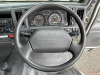 いすゞエルフ平ボディ小型（2t・3t）[写真32]