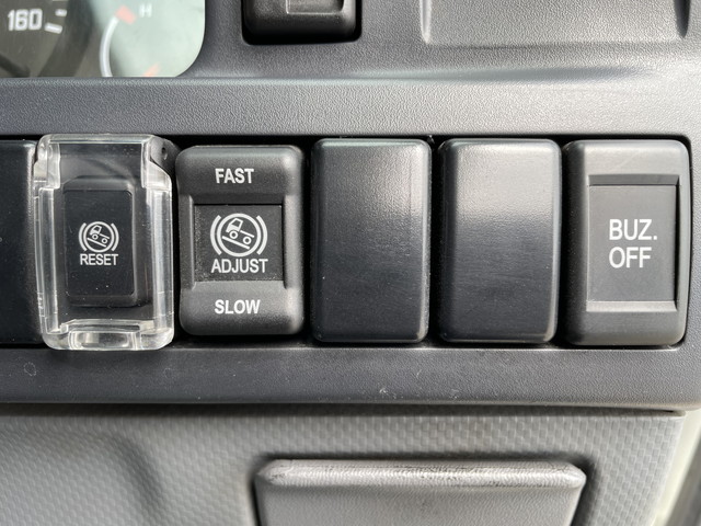 いすゞエルフ平ボディ小型（2t・3t）[写真35]