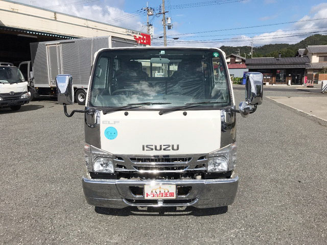 いすゞエルフダブルキャブ（Wキャブ）小型（2t・3t）[写真08]