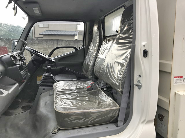 日野デュトロダンプ小型（2t・3t）[写真28]