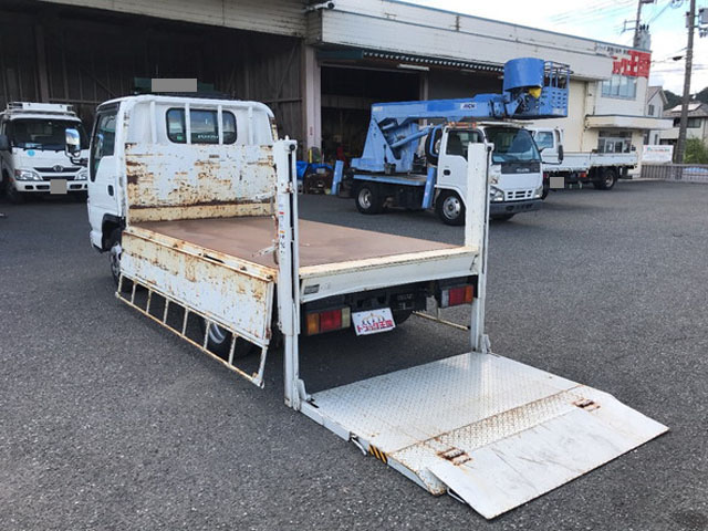 いすゞエルフ平ボディ小型（2t・3t）[写真11]