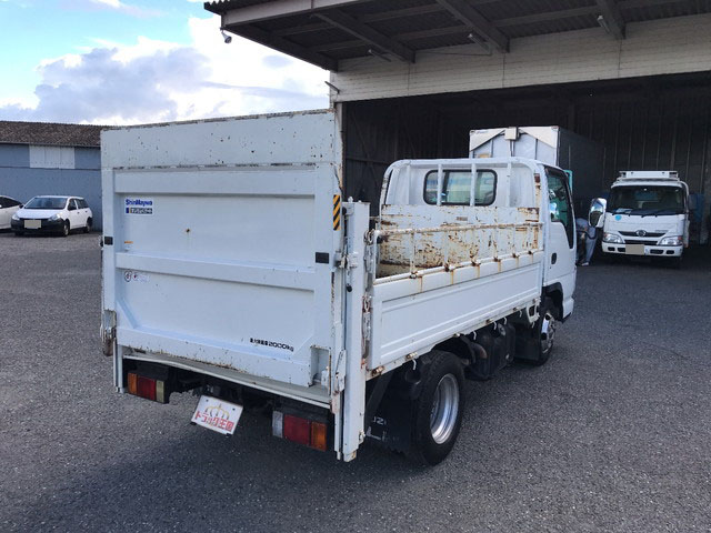 いすゞエルフ平ボディ小型（2t・3t）[写真02]