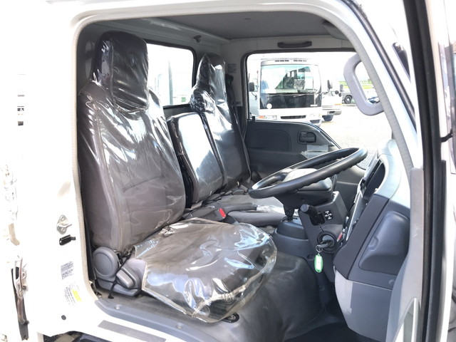 いすゞエルフ平ボディ小型（2t・3t）[写真25]