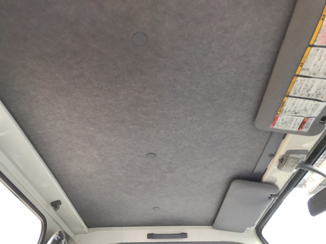 いすゞエルフ平ボディ小型（2t・3t）[写真28]