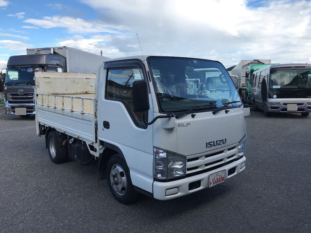 いすゞエルフ平ボディ小型（2t・3t）[写真03]