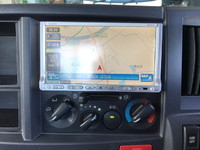 いすゞエルフ平ボディ小型（2t・3t）[写真31]