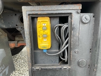 いすゞエルフパネルバン小型（2t・3t）[写真15]