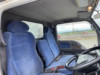 いすゞエルフパネルバン小型（2t・3t）[写真22]