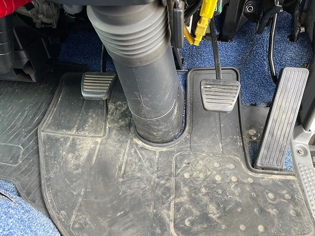 いすゞエルフパネルバン小型（2t・3t）[写真23]