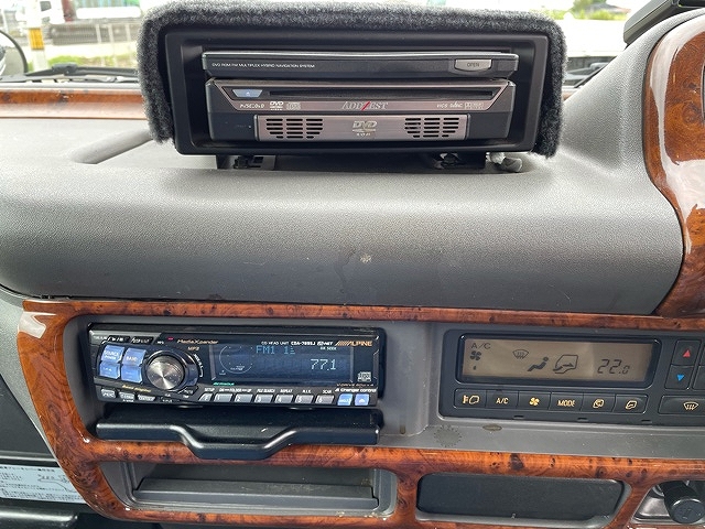 いすゞエルフパネルバン小型（2t・3t）[写真26]