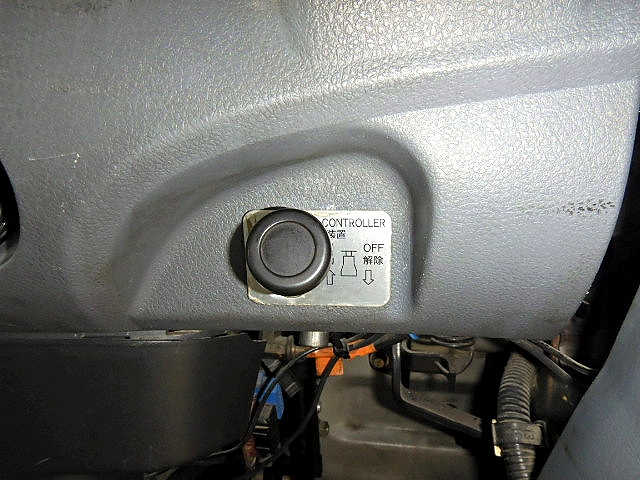 三菱ふそうファイターミキサー車（コンクリートミキサー）増トン（6t・8t）[写真10]