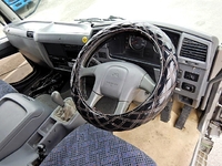 三菱ふそうファイターミキサー車（コンクリートミキサー）増トン（6t・8t）[写真11]