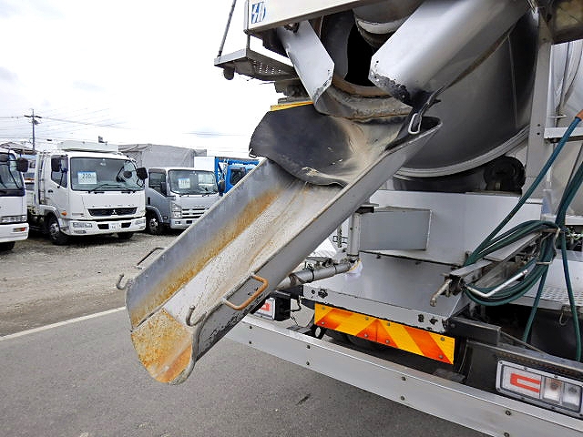三菱ふそうファイターミキサー車（コンクリートミキサー）増トン（6t・8t）[写真20]