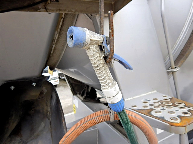 三菱ふそうファイターミキサー車（コンクリートミキサー）増トン（6t・8t）[写真21]