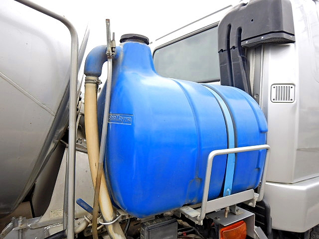 三菱ふそうファイターミキサー車（コンクリートミキサー）増トン（6t・8t）[写真23]