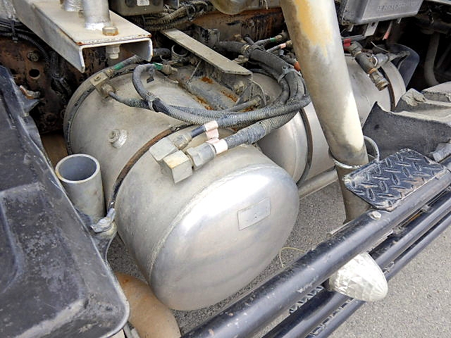 三菱ふそうファイターミキサー車（コンクリートミキサー）増トン（6t・8t）[写真37]