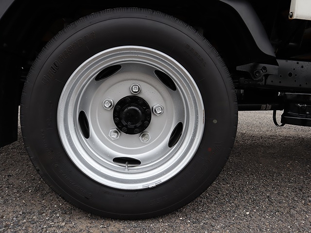 日野デュトロ平ボディ小型（2t・3t）[写真25]