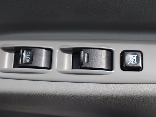 日野デュトロ平ボディ小型（2t・3t）[写真35]