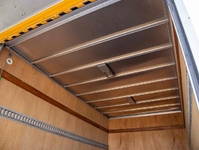 マツダタイタンアルミバン小型（2t・3t）[写真12]