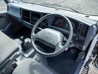 マツダタイタンアルミバン小型（2t・3t）[写真17]