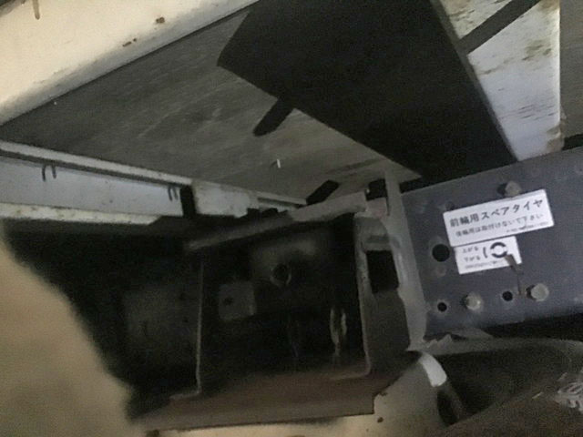 いすゞエルフ平ボディ小型（2t・3t）[写真04]