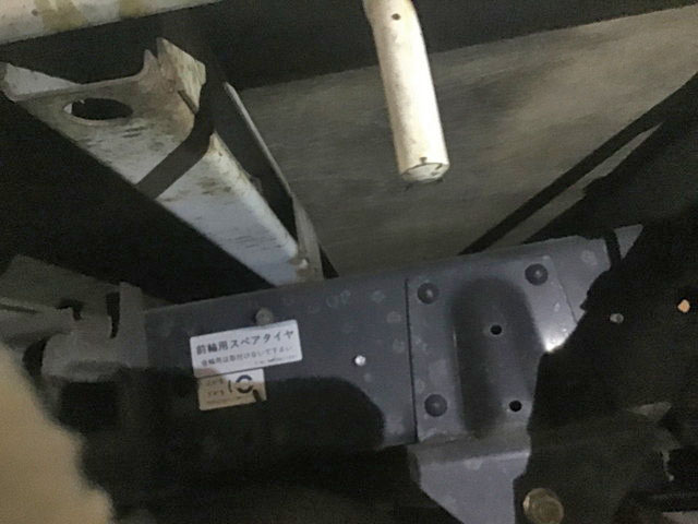 いすゞエルフ平ボディ小型（2t・3t）[写真05]