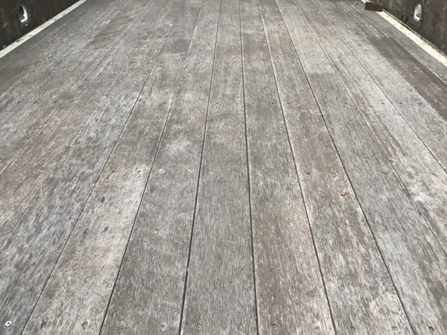 三菱ふそうキャンターユニック3段小型（2t・3t）[写真08]