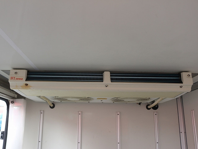 トヨタダイナ冷凍車（冷蔵車）小型（2t・3t）[写真18]