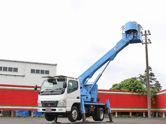 三菱ふそうキャンター高所作業車小型（2t・3t）[写真08]