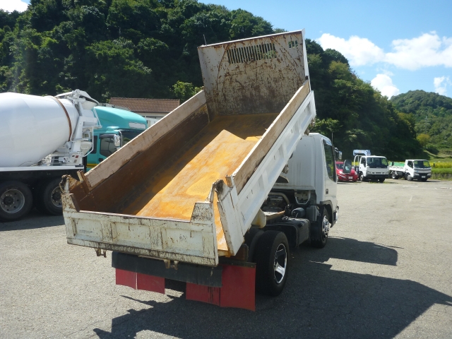 マツダタイタンダンプ小型（2t・3t）[写真02]