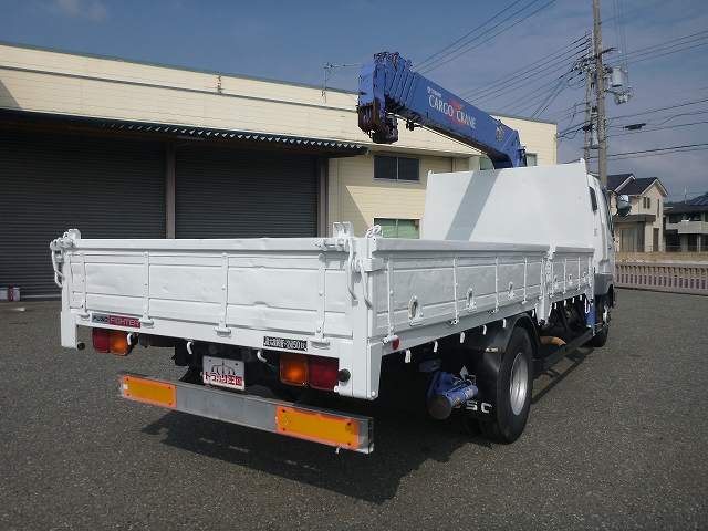 三菱ふそうファイタークレーン6段中型（4t）[写真02]