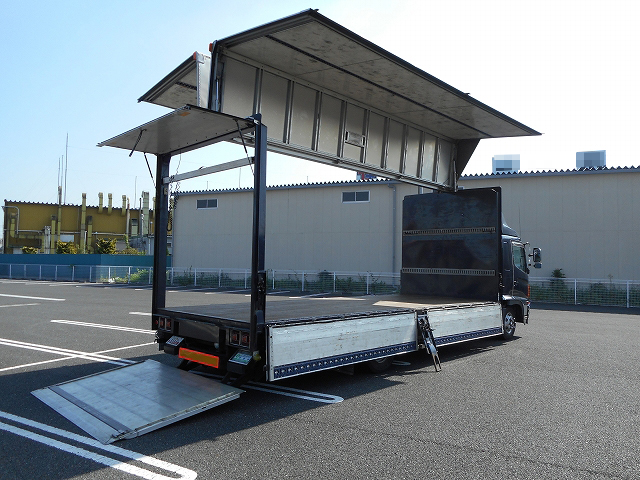 日野レンジャーアルミウイング中型（4t）[写真02]