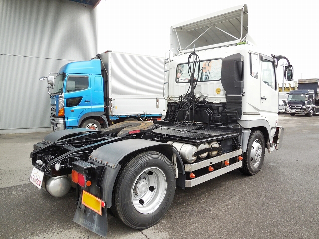 三菱ふそうスーパーグレートトレーラーヘッド（トラクターヘッド）大型（10t）[写真02]