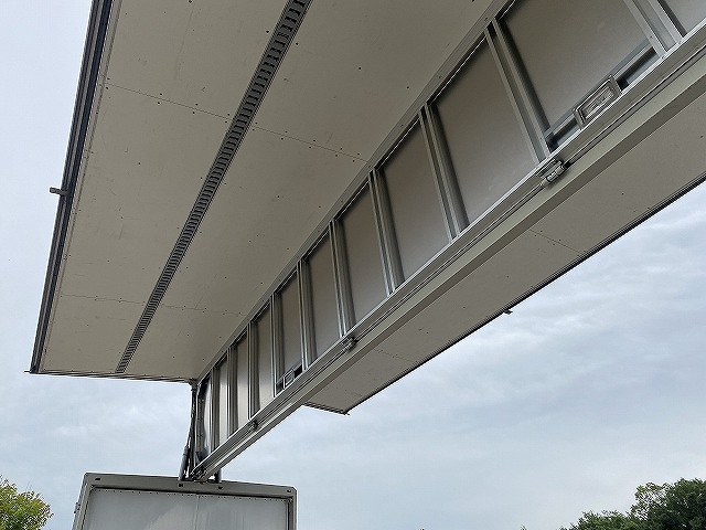 UDトラックスコンドルアルミウイング中型（4t）[写真11]