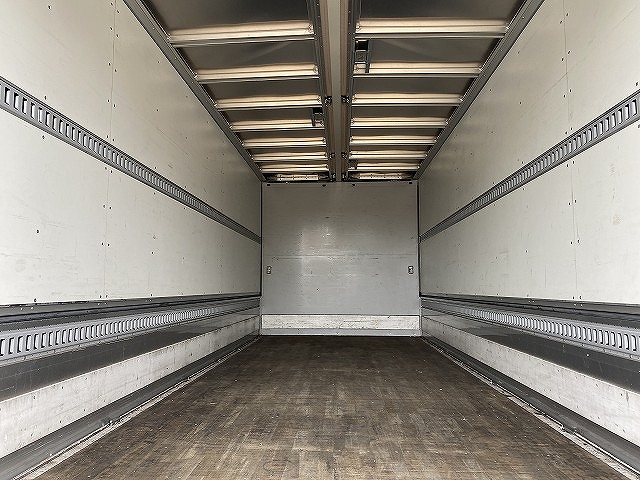 UDトラックスコンドルアルミウイング中型（4t）[写真17]