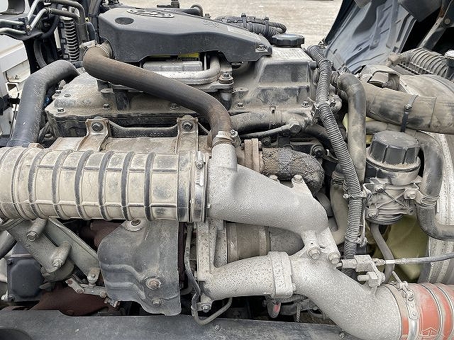 UDトラックスコンドルアルミウイング中型（4t）[写真35]