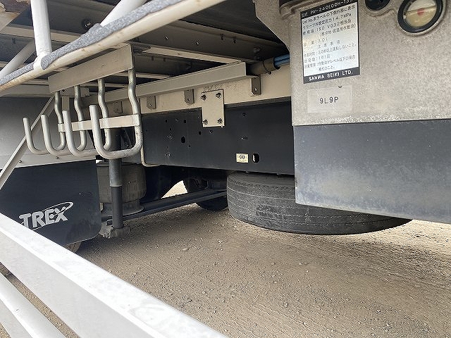 UDトラックスコンドルアルミウイング中型（4t）[写真37]